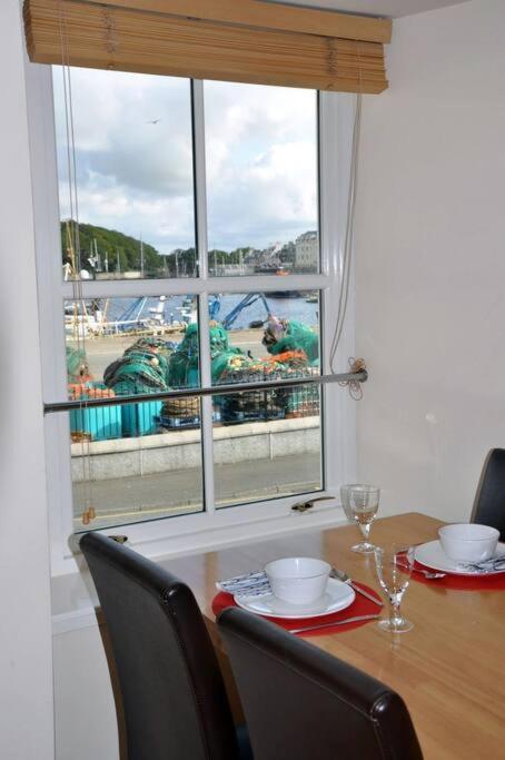 דירות סטורנוויי Castle View Stornoway מראה חיצוני תמונה